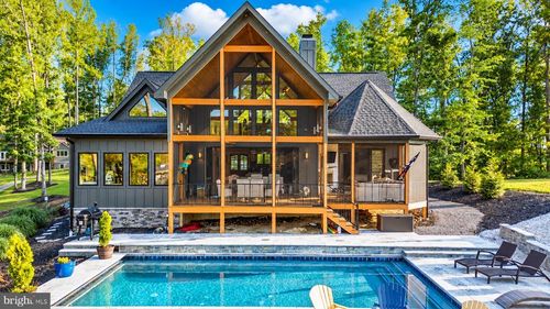2 Wolftrap Ct, BUMPASS, VA, 23024-4969 | Card Image