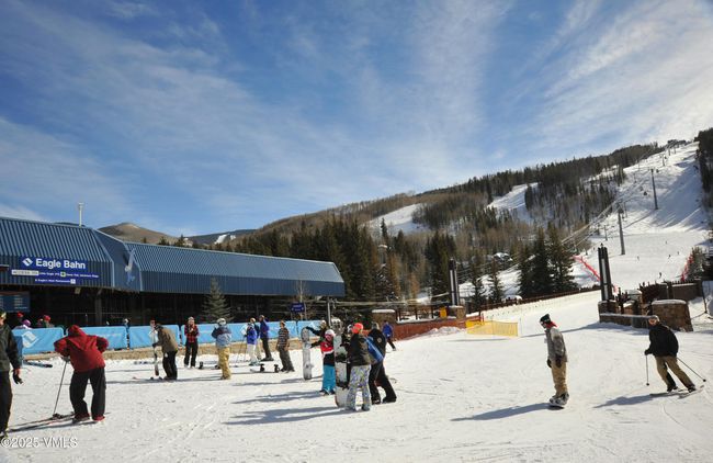 215216 - 684 W Lionshead Cir, Condo with 2 bedrooms, 2 bathrooms and null parking in Vail CO | Image 28