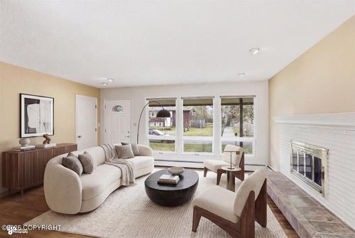 4013 Crosson Dr, Anchorage, AK, 99517-2456 | Card Image
