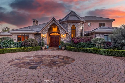 3221 Integrity, Fallbrook, CA, 92028 | Card Image