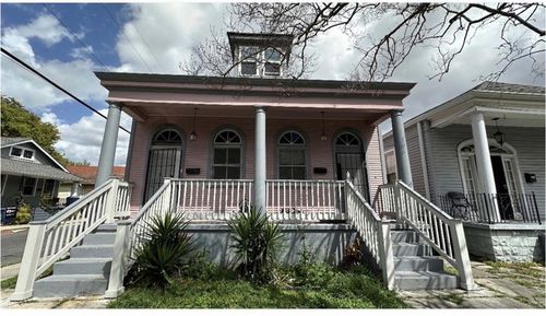 2525 D'Abadie Street, New Orleans, LA, 70119 | Card Image