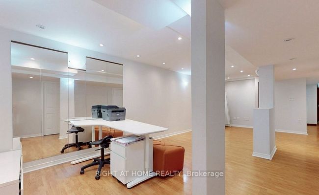 28 Delfire St, House attached with 4 bedrooms, 5 bathrooms and 2 parking in Vaughan ON | Image 8