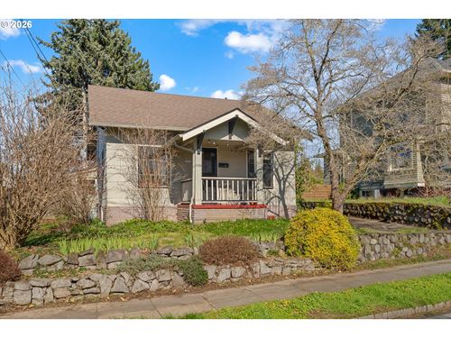 3805 Se Mall St, Portland, OR, 97202-3258 | Card Image