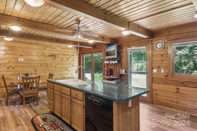 72 Tuhy Dr, House other with 3 bedrooms, 5 bathrooms and null parking in Sylva NC | Image 9