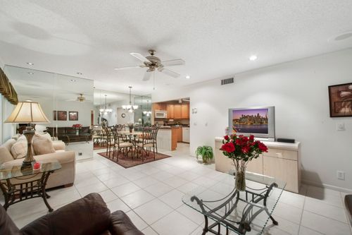 d-2-417 Pine Glen Ln, Greenacres, FL, 33463-8515 | Card Image