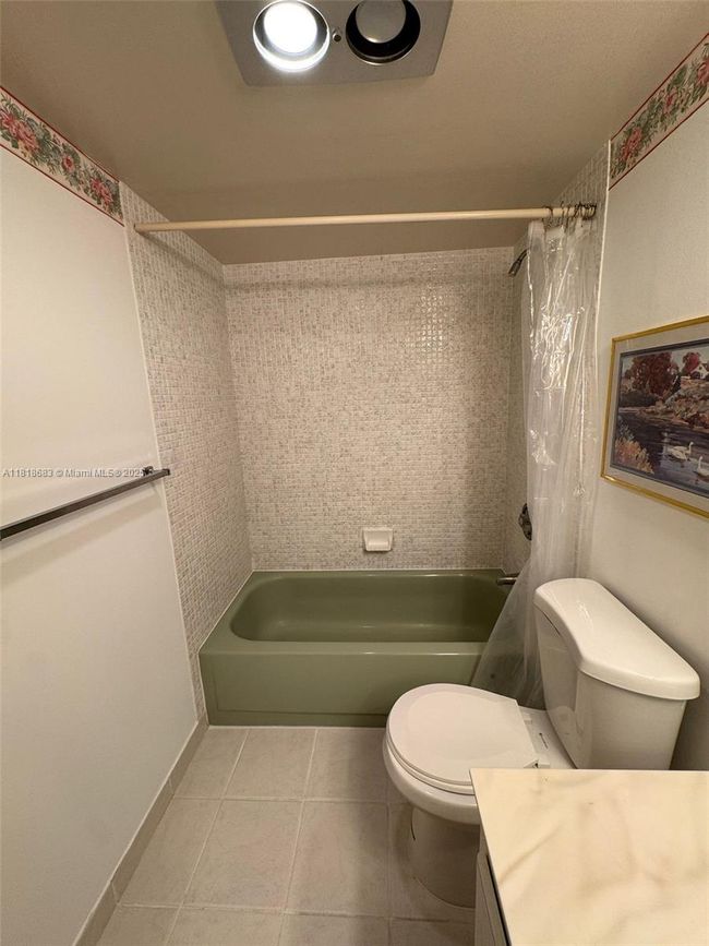 APT-306 - 4272 Deste Ct, Condo with 2 bedrooms, 2 bathrooms and null parking in Lake Worth FL | Image 13