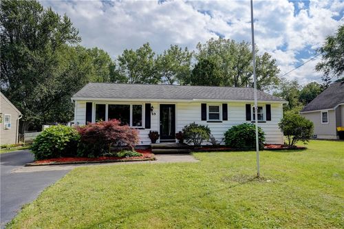 69 Elmore Dr, Rochester, NY, 14606-3427 | Card Image