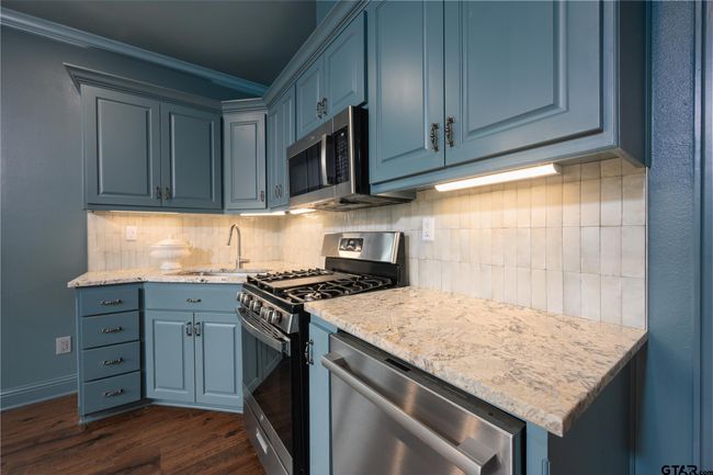 6470 State Highway 110, Home with 2 bedrooms, 2 bathrooms and null parking in Tyler TX | Image 14