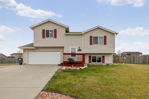 319 Grandeur Ln, Box Elder, SD, 57719-6000 | Card Image