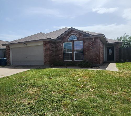 2012 Cottonwood Dr, Portland, TX, 78374-3043 | Card Image