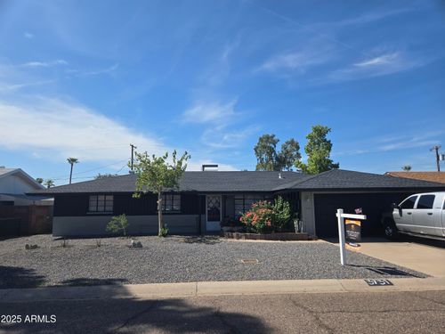 3731 W Fleetwood Ln, Phoenix, AZ, 85019-1107 | Card Image