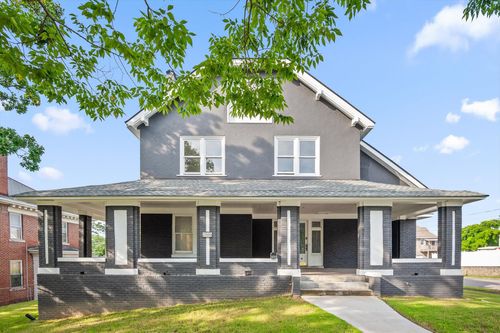 2000 Oak St, Chattanooga, TN, 37404-2634 | Card Image