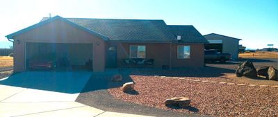 722 E Paradise Dr, House other with 3 bedrooms, 2 bathrooms and 6 parking in Pueblo West CO | Image 2