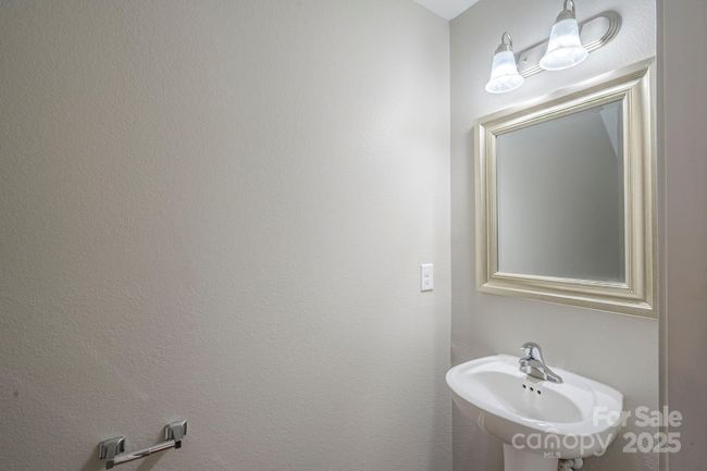 8226 Gabon Ct, House other with 4 bedrooms, 3 bathrooms and null parking in Charlotte NC | Image 16