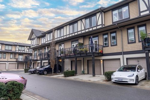 31-10388 No 2 Rd, Richmond, BC, V7E0B9 | Card Image