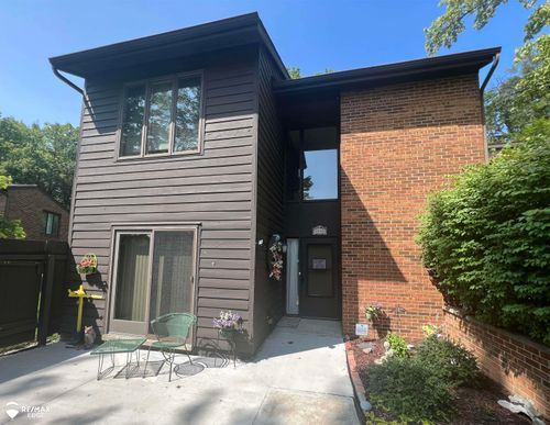 2054 Walden, Flint Charter Township, MI, 48532 | Card Image