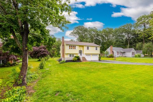 36 Lawrence Ave, Avon, CT, 06001-3620 | Card Image