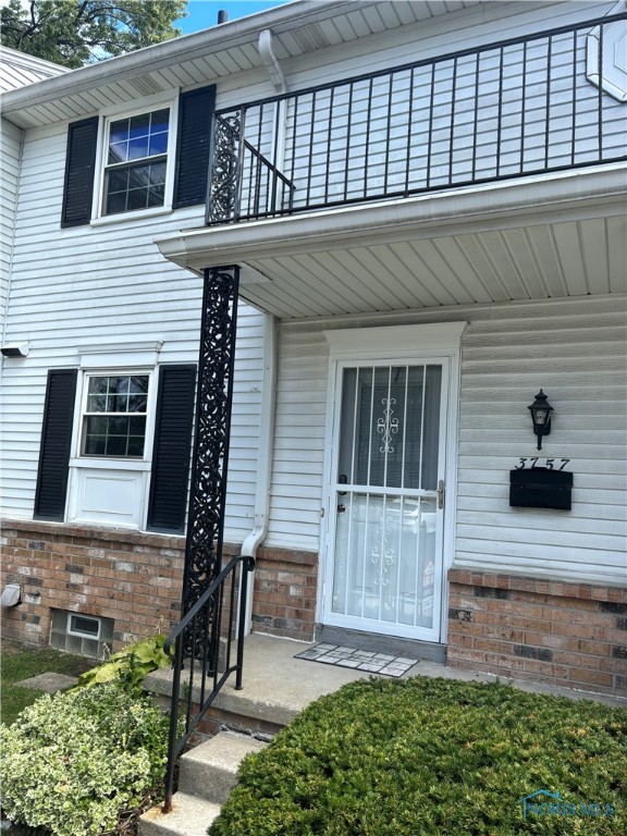 Alexis Rd, Toledo, OH 43623
