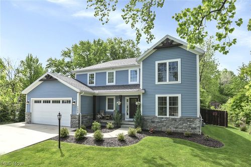 7599 Albion Rd, North Royalton, OH, 44133-1709 | Card Image