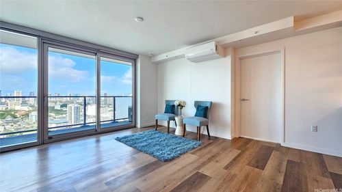 apt-3016r-1500 Rycroft St, Honolulu, HI, 96814-7065 | Card Image