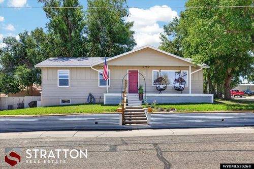 179 2nd St, Evansville, WY, 82636-8513 | Card Image