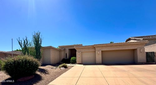 2627 E Acoma Dr, Phoenix, AZ, 85032-4966 | Card Image