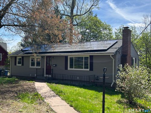 110 Greenwood Dr, Manchester, CT, 06042-3438 | Card Image