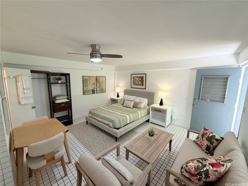 apt-131-235 Liliuokalani Ave, Honolulu, HI, 96815-3545 | Card Image