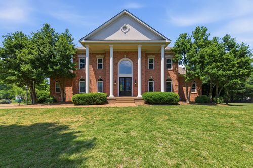1016 Lexington Dr, Brentwood, TN, 37027-8711 | Card Image