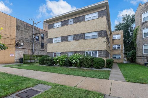 3s-6414 N Mozart St, Chicago, IL, 60645-5228 | Card Image