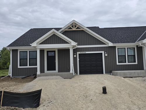 W219N16394 Jasmine Court, JACKSON, WI, 53037 | Card Image