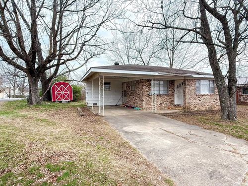 481 Poplar St, Clinton, AR, 72031-6779 | Card Image