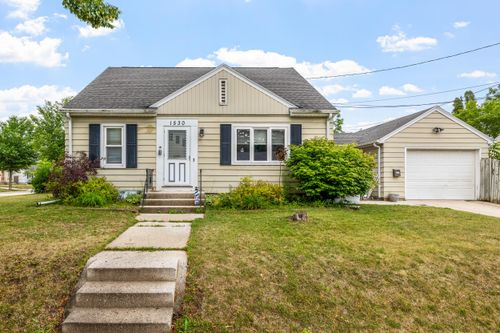 1530 S 19th St, Sheboygan, WI, 53081-5138 | Card Image