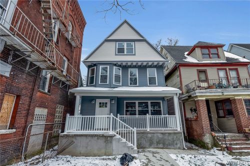 149 Northland Ave, Buffalo, NY, 14208-1102 | Card Image