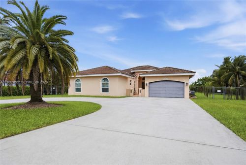 16933 Sw 215th Ter, Miami, FL, 33187-4309 | Card Image