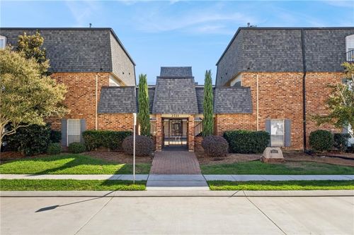 309-2521 Metairie Lawn Dr, Metairie, LA, 70002-6170 | Card Image