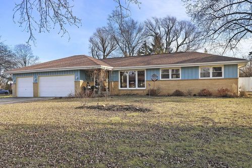 6300 S Carroll Circle, FRANKLIN, WI, 53132 | Card Image