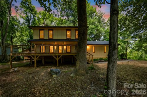 1 Eastway Ct, Fletcher, NC, 28732-9576 | Card Image