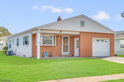 16 Calalou Ct, Toms River, NJ, 08757-6229 | Card Image