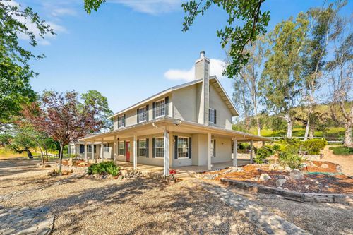 6846 Chaparral Dr, Sanger, CA, 93657-9163 | Card Image