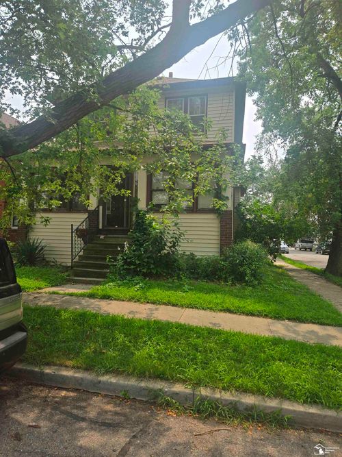139 Perry Place Street, Wyandotte, MI, 48192 | Card Image
