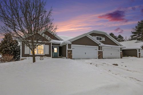 25-3910 Branagan Ct Se, Kentwood, MI, 49512-5399 | Card Image