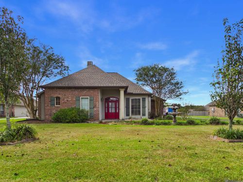 10064 Garden Oaks Ave, Denham Springs, LA, 70706-0465 | Card Image
