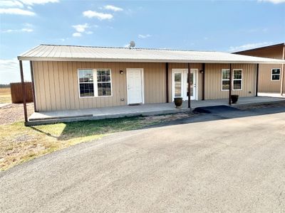 20439 E County Road 1586, House other with 1 bedrooms, 1 bathrooms and null parking in Altus OK | Image 2