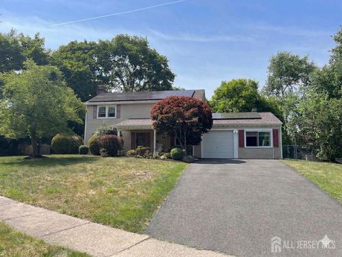 16 Neptune Ct, Somerset, NJ, 08873-2938 | Card Image
