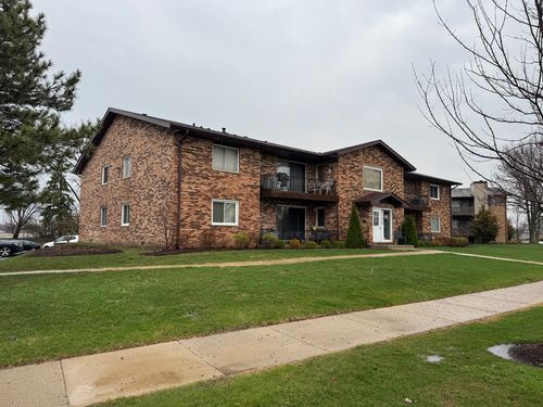 1c-344 Sheridan Dr, Willowbrook, IL, 60527-2335 | Card Image