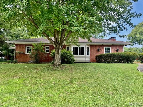 407 Killarney Dr, Greenville, IL, 62246-1364 | Card Image
