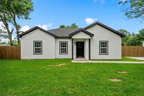 706 Dearborn St, Waco, TX, 76704-1828 | Card Image