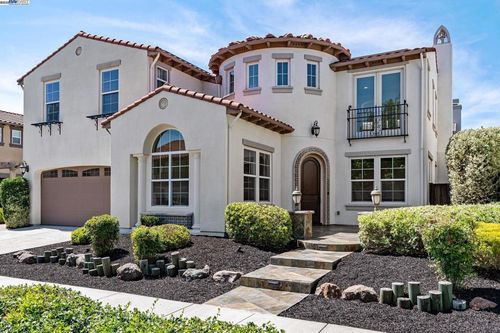2131 Chamomile Ct, San Ramon, CA, 94582-5215 | Card Image