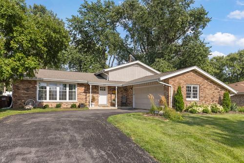 625 N Locust St, Frankfort, IL, 60423-1127 | Card Image